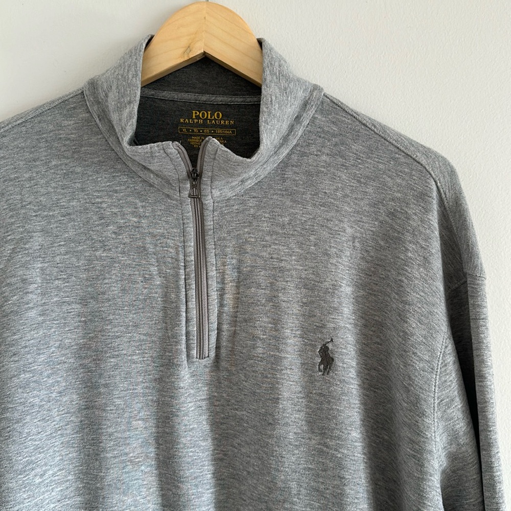 🎉Sold🎉 Men’s Polo Half Zip Sweatshirt